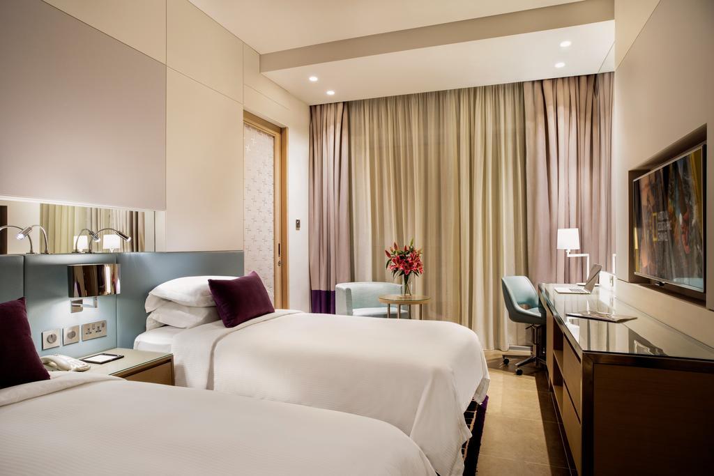 Capital Centre Arjaan By Rotana Aparthotel Abu Dhabi Exterior photo