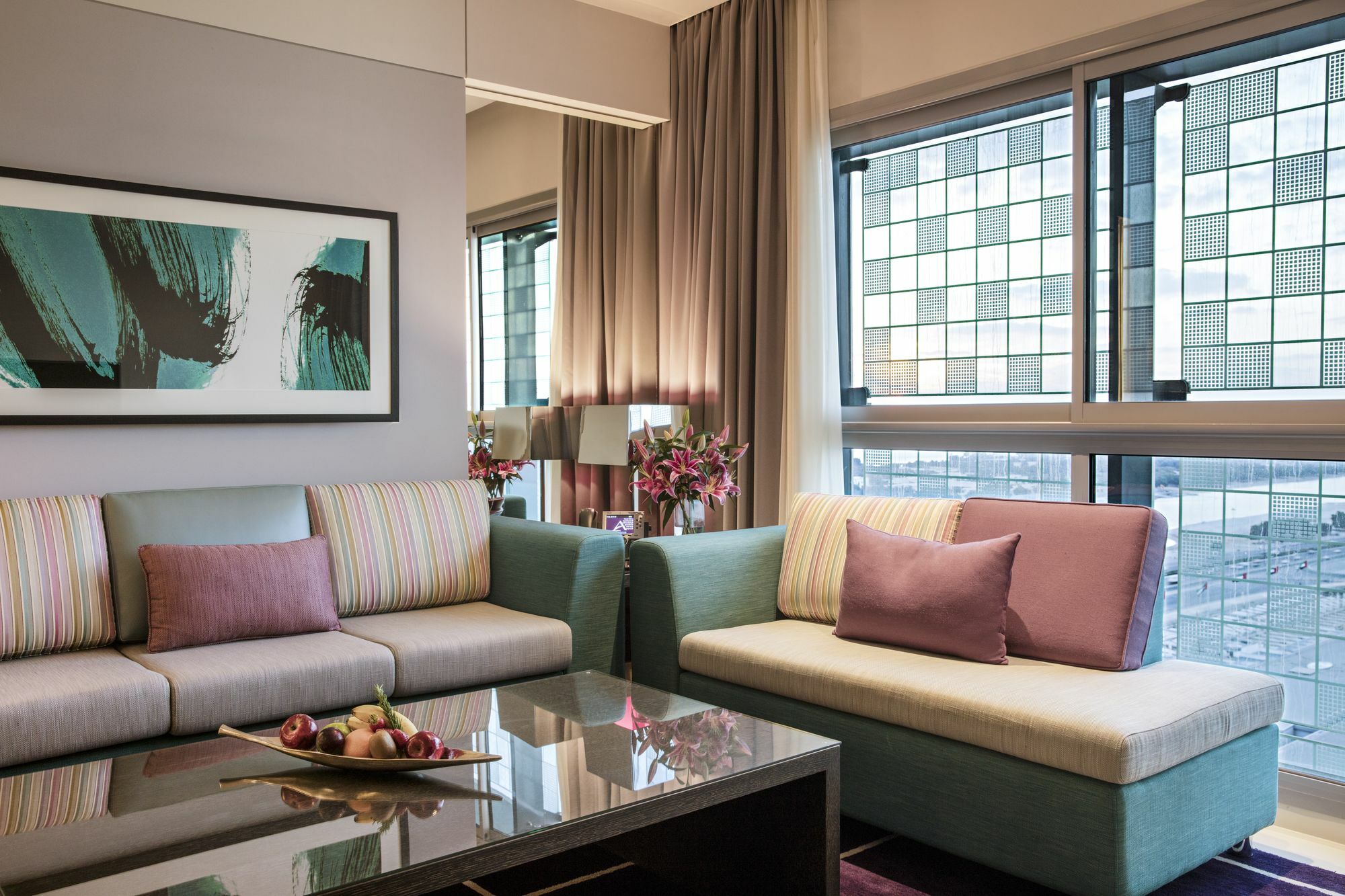 Capital Centre Arjaan By Rotana Aparthotel Abu Dhabi Exterior photo