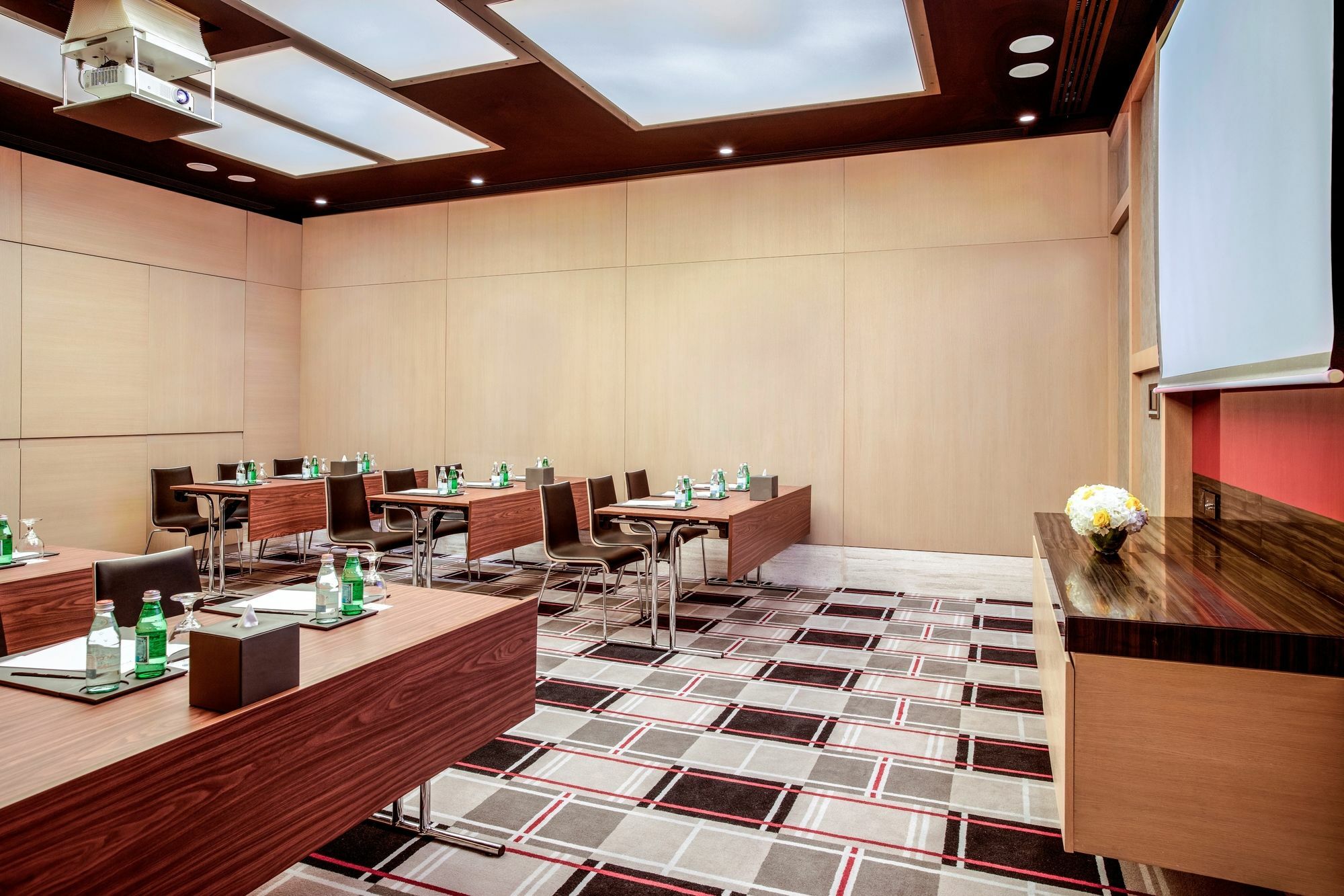 Capital Centre Arjaan By Rotana Aparthotel Abu Dhabi Exterior photo